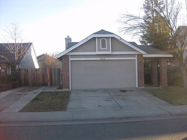 2nd image of 9154 Colonsay Way