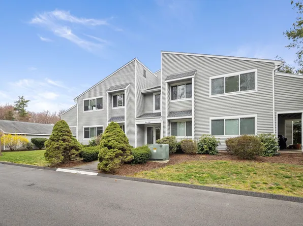 108 Hilltop Drive #108, Simsbury, CT 06089