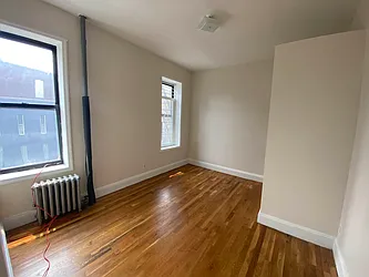 Rented by Premier Metro Realty Corp