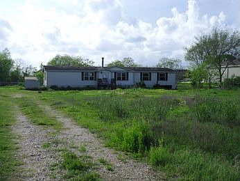 1st image of 4138 Veterans Dr