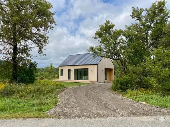 103 Bowles Bluff Rd, Grey Highlands, ON N0C 1H0