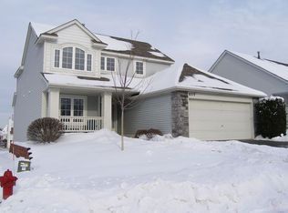 8713 Callahan Trl, Inver Grove Heights, MN 55076