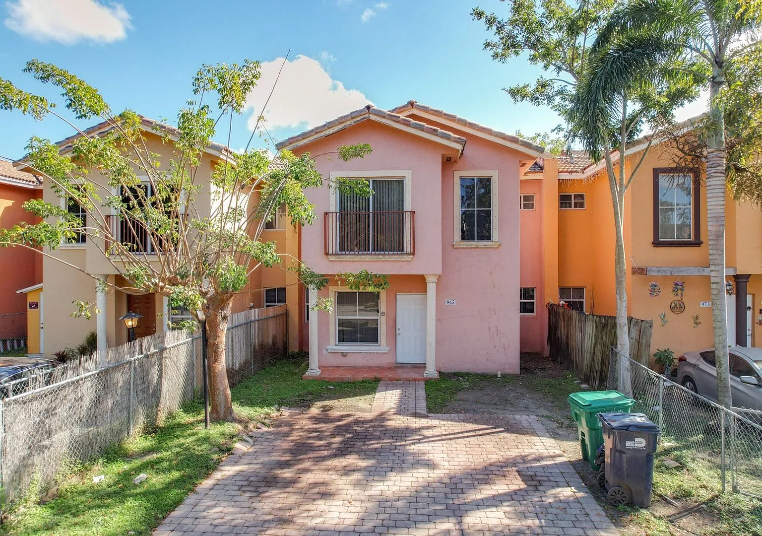 Charming 3BR House in Homestead — Photo 1