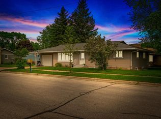 3425 27th St S, La Crosse, WI 54601