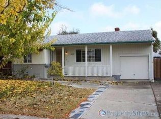 5637 Johns Dr, Sacramento, CA
