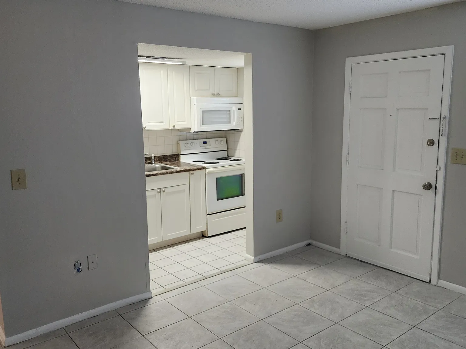 1 bed, $1,400 — Photo 4