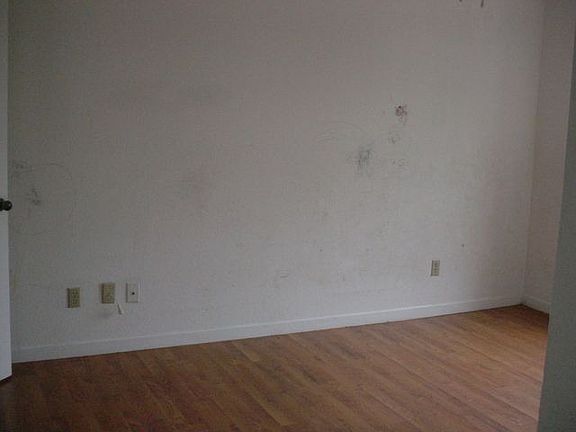 4th image of 5501 Rosebriar Way APT B207