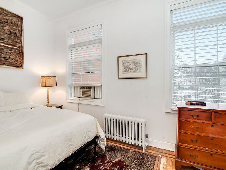 2nd image of 19 W 8th St APT 8