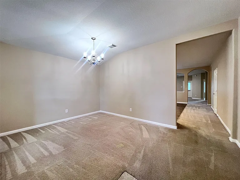 11750 Pinemeade Ln — Photo 2