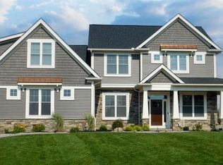 7345 Verona Dr, West Bloomfield, MI 48322