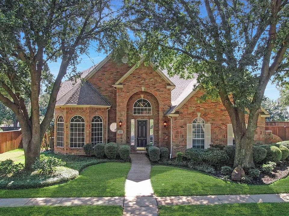 1st image of 1308 Lakeway Dr
