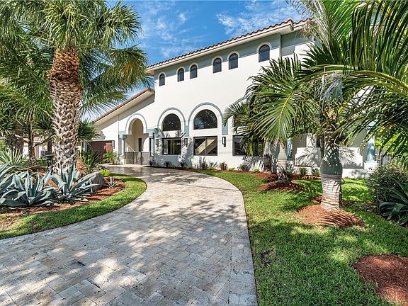4th image of 5740 Bayview Drive
