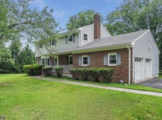 254 Hockenbury Rd, Hillsborough, NJ 08844