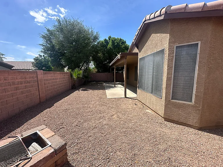 10447 E Florian Ave — Photo 21