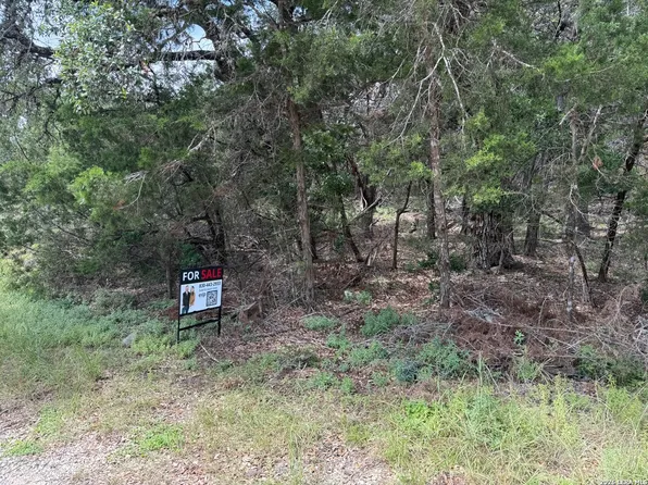 2424 Cypress Gardens Blvd, Spring Branch, TX 78070