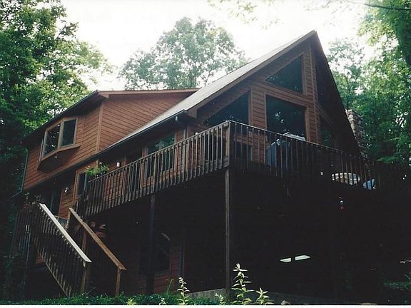 2nd image of 359 Bettys Creek Dr