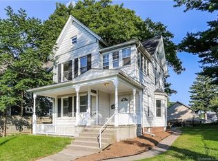 114 Elm St, Meriden, CT 06450