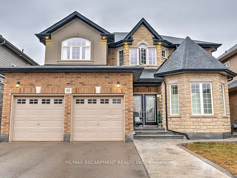 85 Showcase Dr #MAIN — Photo 2