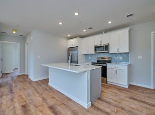 510 Willard St #107, Quincy, MA 02169