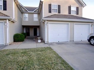 8125 N Elmwood Ave, Kansas City, MO 64119