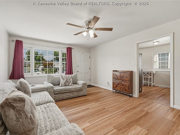 4th image of 534 17th St