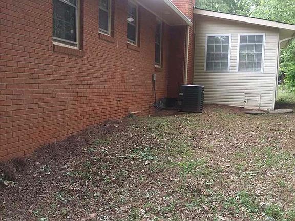 4th image of 4319 Highland Cir