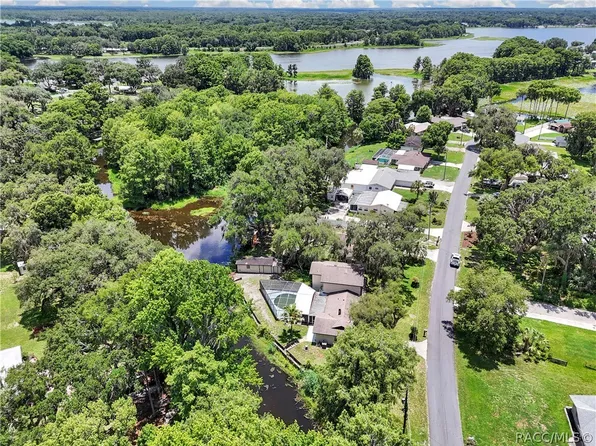 1105 S Waterview Dr, Inverness, FL 34450