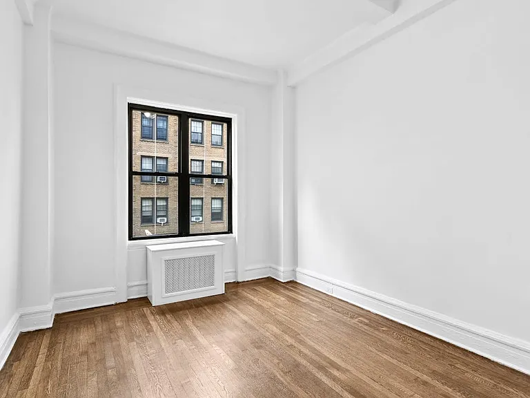 19 W 69th St #603 — Photo 7