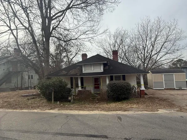 106 N 17th St, Erwin, NC 28339