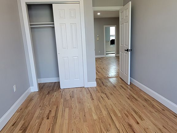5th image of 205 Union St #14A