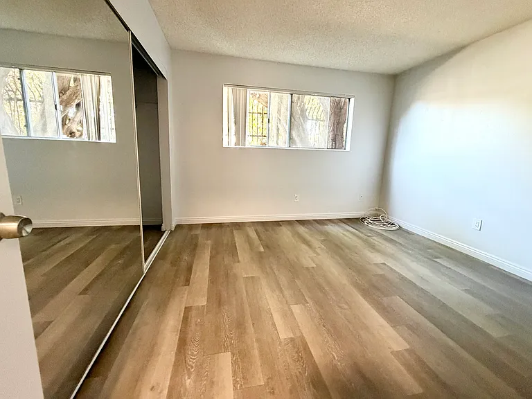 Vista Verde Apartments — Photo 11