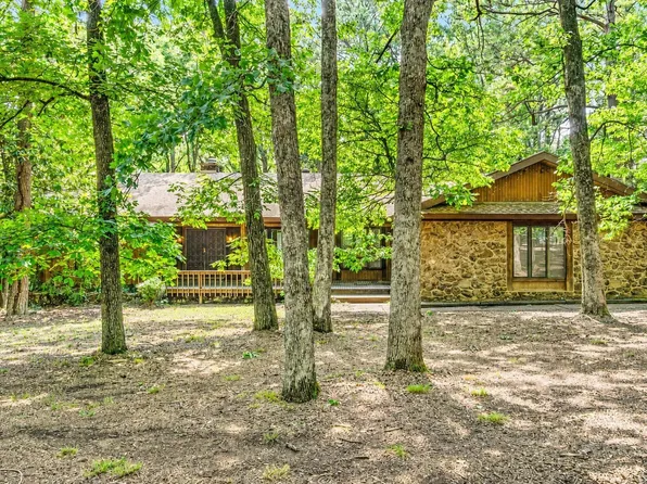 2 Baywood Dr, Heber Springs, AR 72543