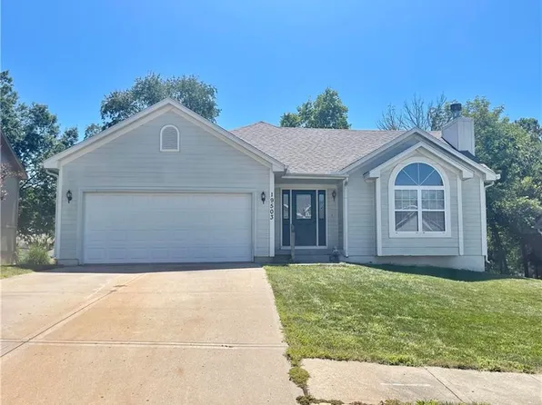 19503 E Colony Ln, Independence, MO 64058