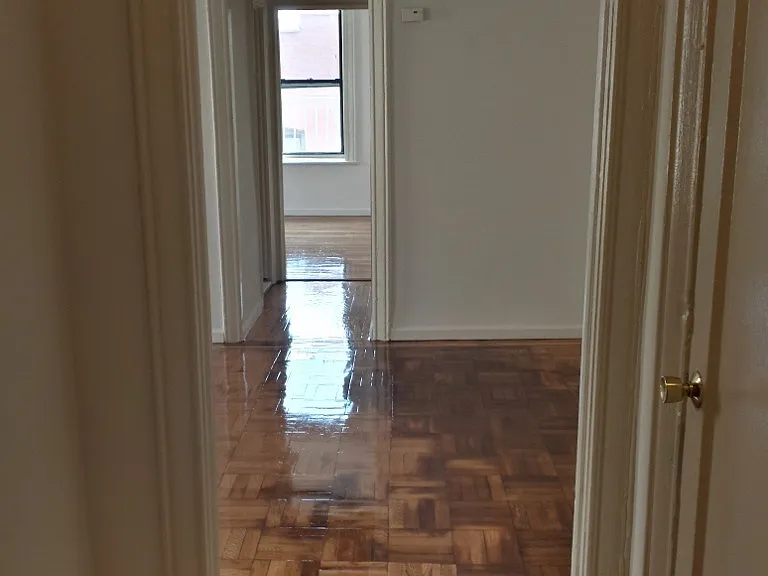 2280 Grand Ave #D5 — Photo 3