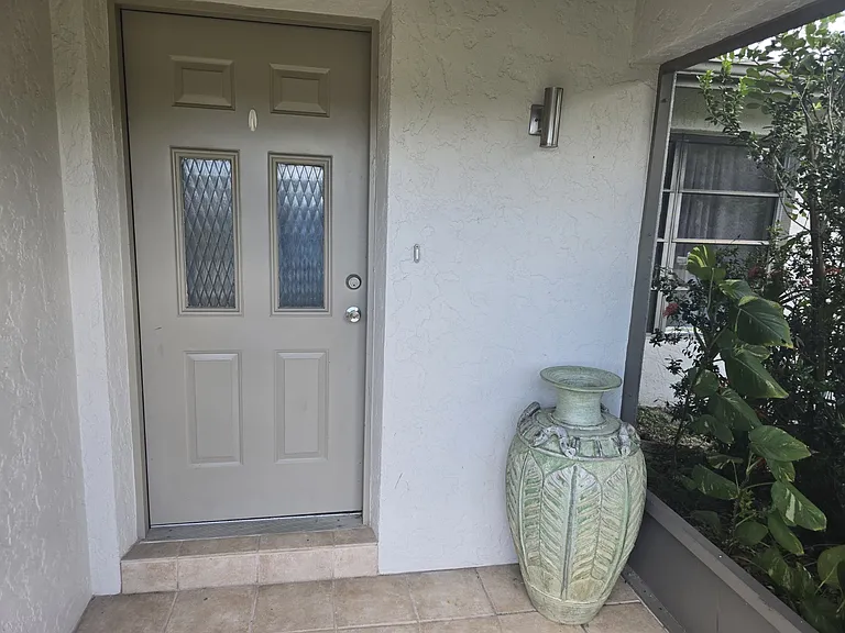21498 Manatee Ave — Photo 19