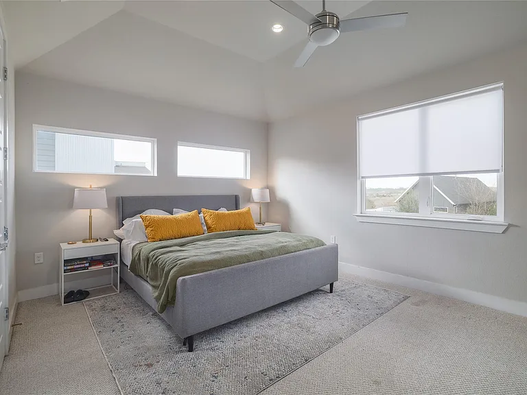 6021 Seville Dr — Photo 17