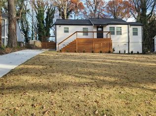 1382 Lockhaven Cir SW, Atlanta, GA 30311