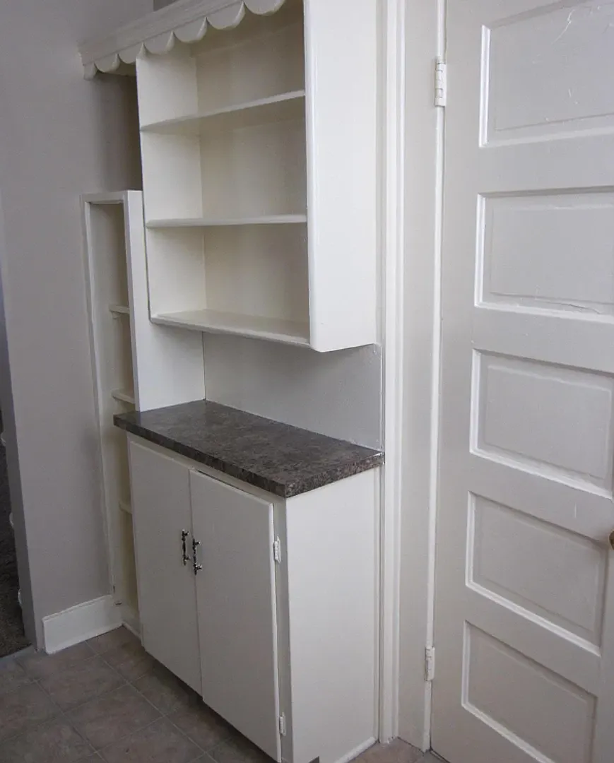 801 Grace Avenue — Photo 2