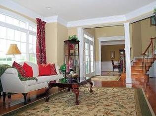 5852 Pine Brook Farm Rd, Sykesville, MD 21784