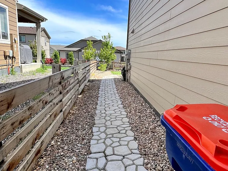 857 Audubon Peak Dr — Photo 31