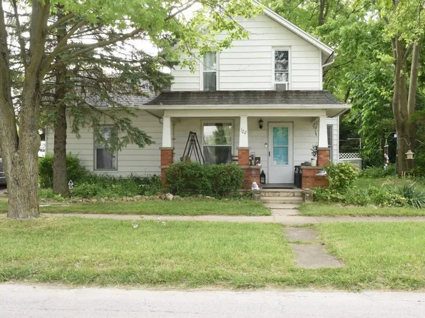 122 N Main St, Bradner, OH 43406