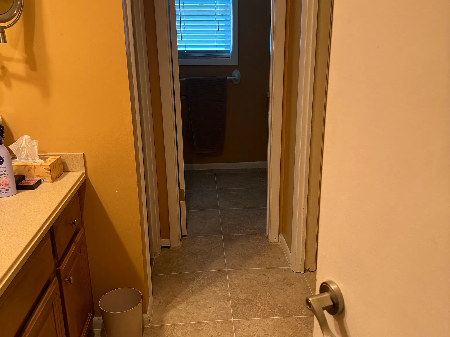 2 bed, 1.5 bath, 1260 sqft, $1,850 — Photo 3