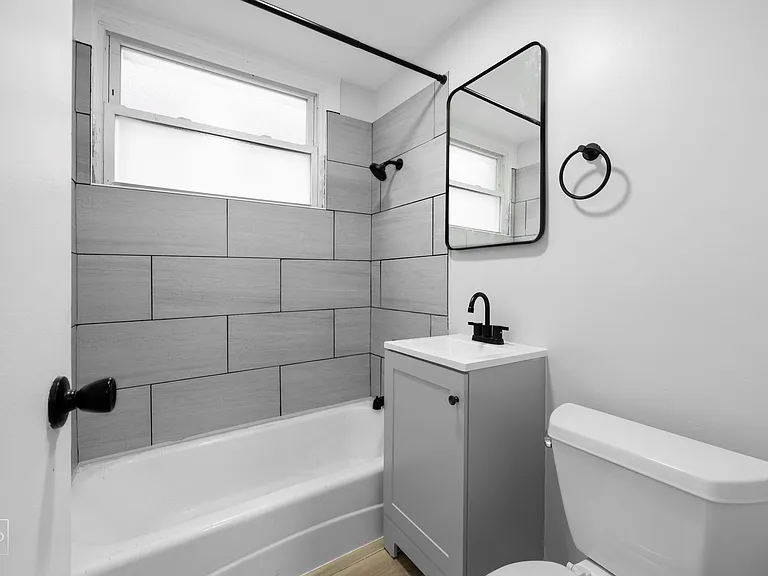 6832 S Crandon — Photo 49
