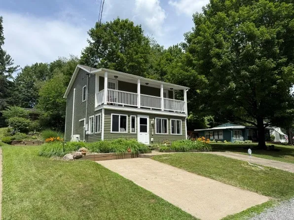 12038 Teifer Ave, Conneaut Lake, PA 16316