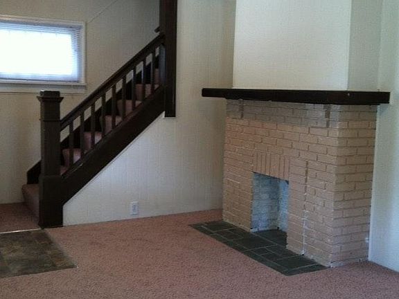 4th image of 2656 Westfield Ave