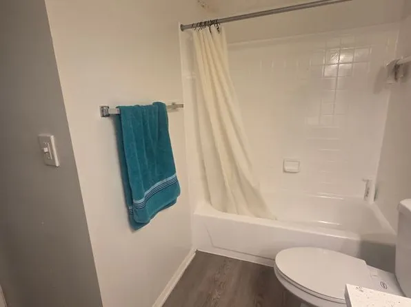 7940 Hampton Blvd APT 604, Pompano Beach, FL 33068