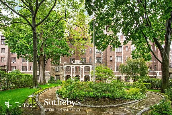 Sold by Terrace Sotheby's International Realty | media 20