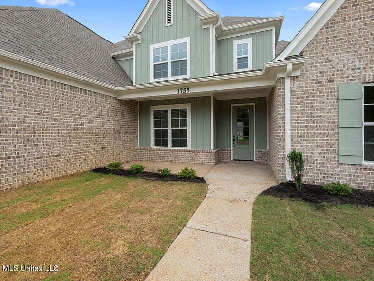 Listing photo 4