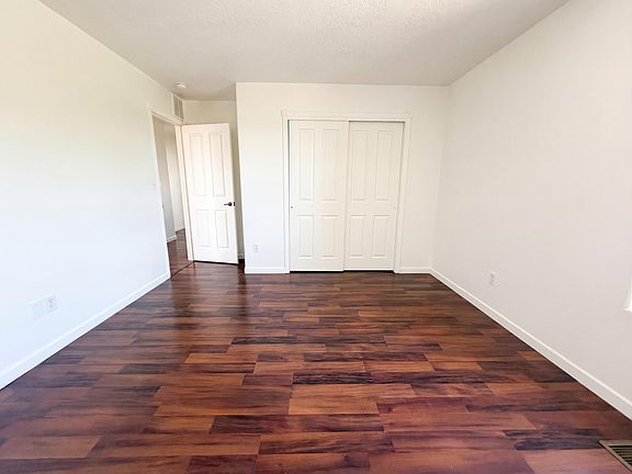 4th image of 1313 Reynosa Loop SE