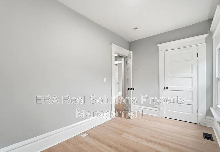730 S Ohio Ave — Photo 23